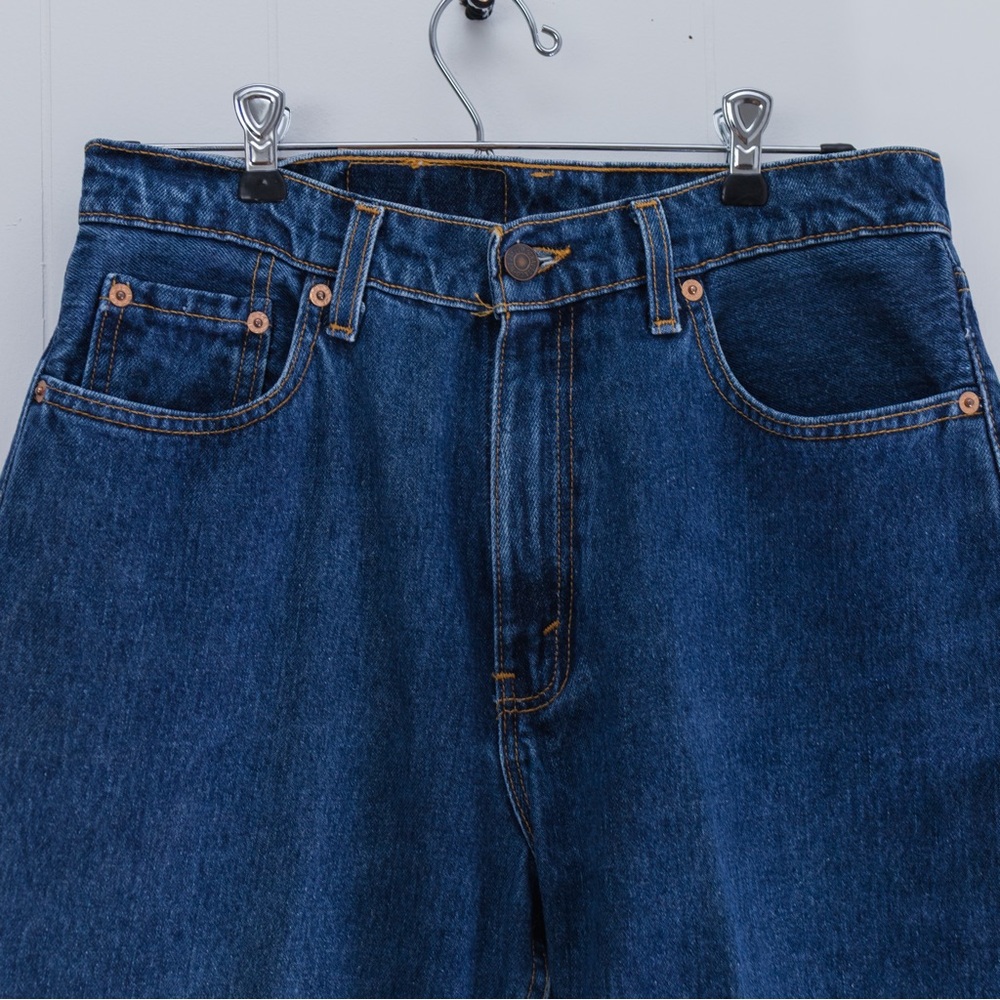 Vintage Levi’s 560 Loose Fit Straight Leg Jeans Made in USA